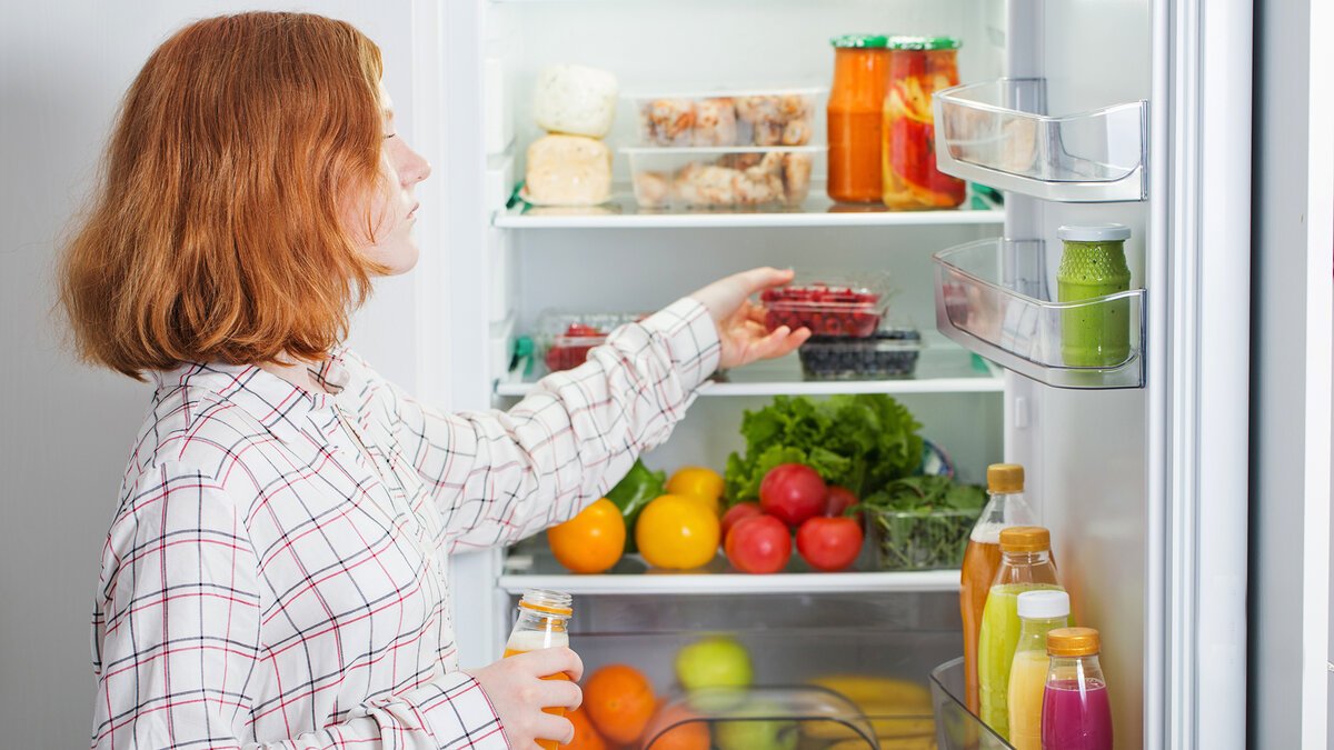 Sklenice se solí do lednice a problém je pryč: jednoduchý a osvědčený trik, který se už dávno používá v českých domácnostech