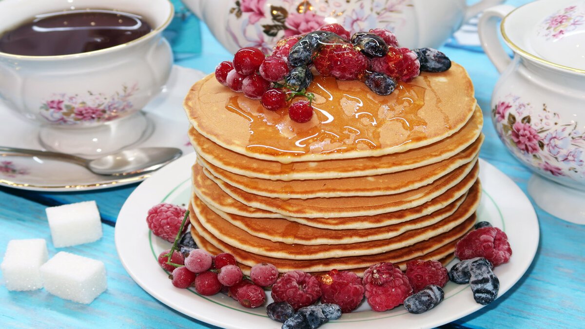 Sobotní snídaně s nadýchanými lívanci, recept oblíbený i v českých domácnostech