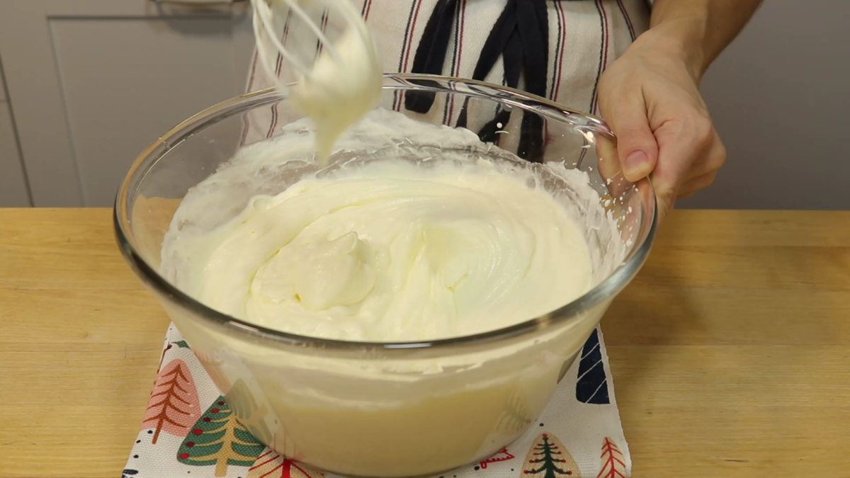 Karpatka po česku: oblíbený dort s vanilkovým krémem bez vyvalování korpusů, lehký, nadýchaný a rozplývá se na jazyku