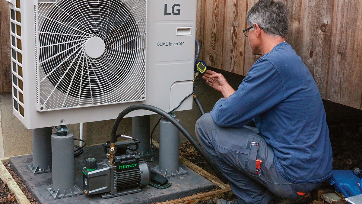 Investovali do tepelných čerpadel a teď platí takové účty